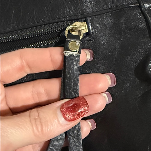 Great American Leatherworks Crossbody - Picture 6 of 7